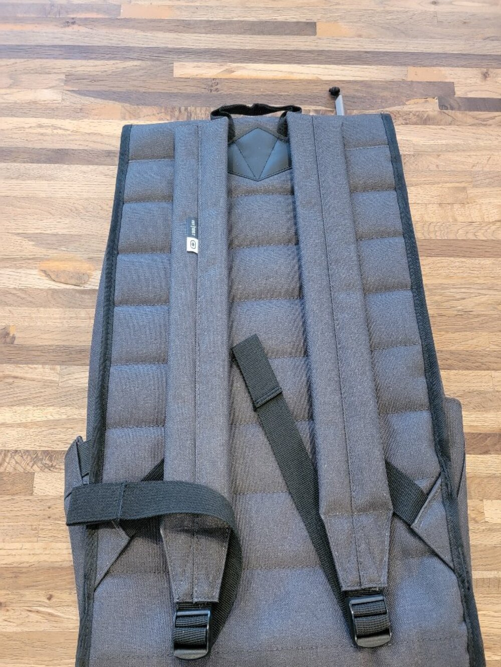 Ogio Crosshatch Rucksack Gray Backpack - Picture 8 of 12